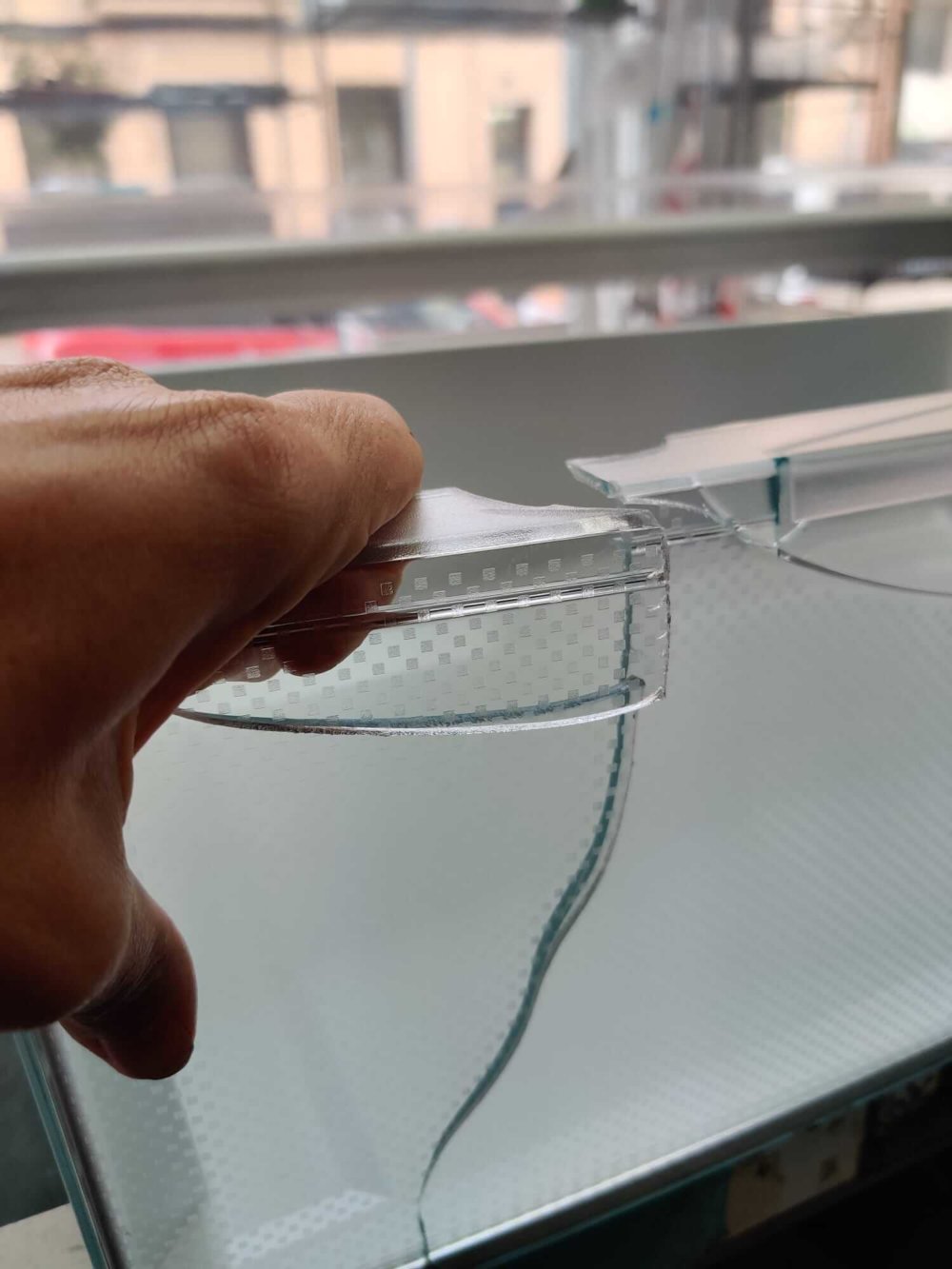 Cajón congelador de plástico roto reparar definitivamente con fibra de  vidrio. 