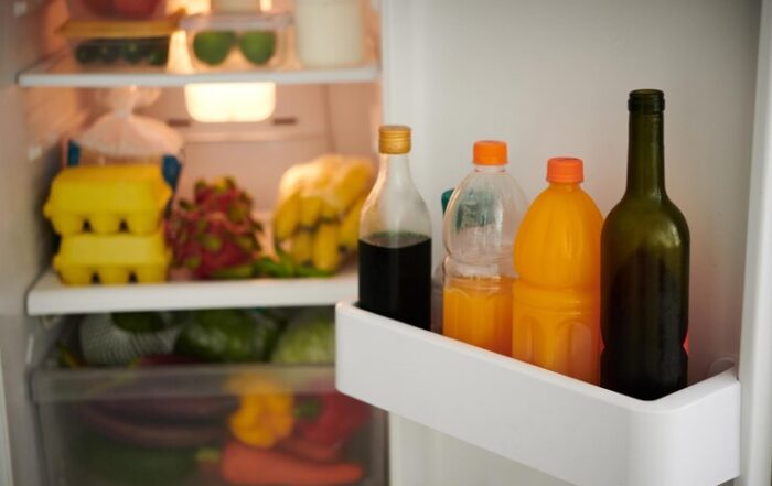 Cómo mantener y solucionar problemas con los cajones y botelleros del frigorífico